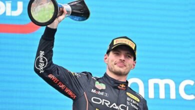 Verstappen vence o GP da Hungria após sair em 10º e ainda rodar na pista