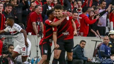 São Paulo perde para o Athletico-PR em Curitiba e estaciona no meio da tabela do Brasileirão