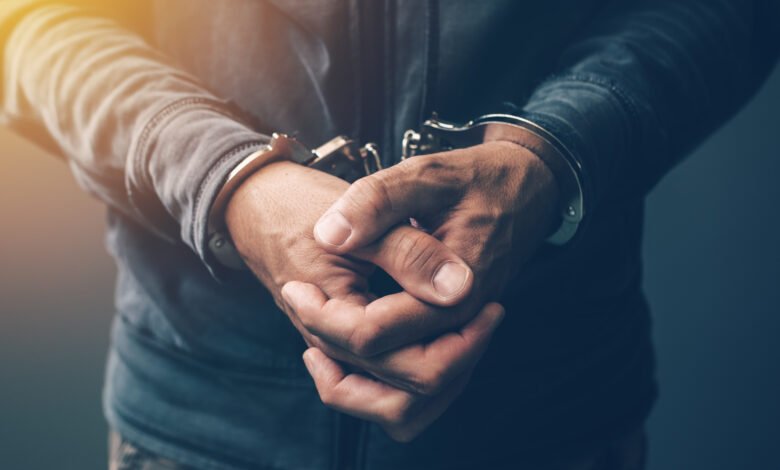 Dois homem foram preses suspeitos de furtar a Secretária Municipal de Educação