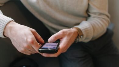 Senhora de 65 anos é vítima de golpe e perde R$ 7 mil