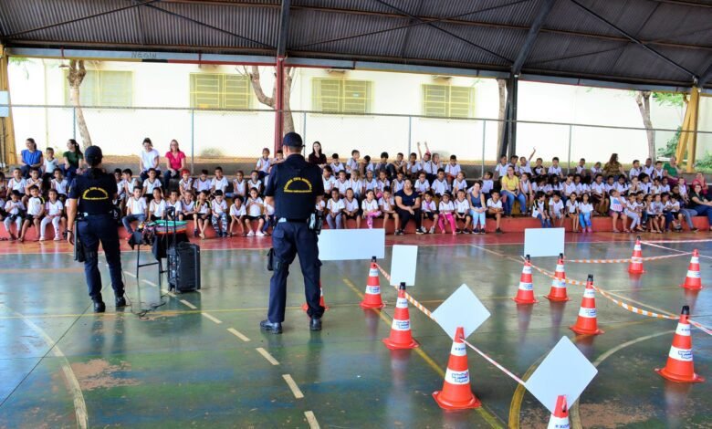 Ações educativas nas ruas integram Semana Nacional do Trânsito em Olímpia