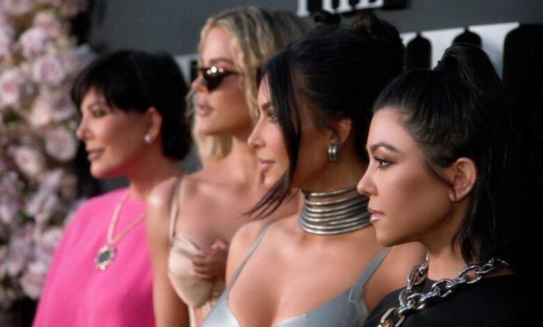 The Kardashians retorna com novos episódios, confira o trailer