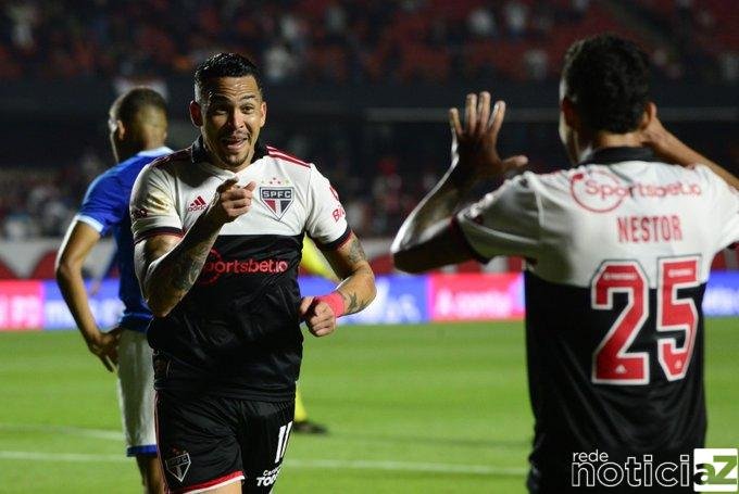 São Paulo goleia o Avaí e vai com moral para a decisão da Sul-Americana