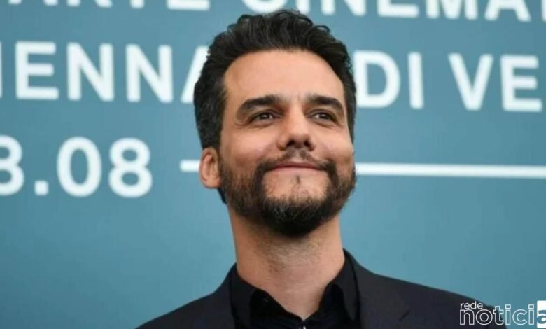 Wagner Moura entra para o elenco da série americana "Sra e Sra. Smith"