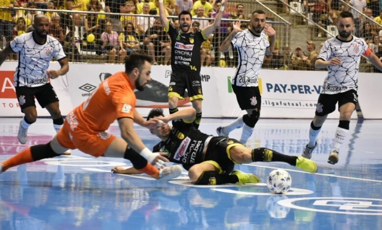Corinthians empata e vai à final da Lina Nacional de Futsal