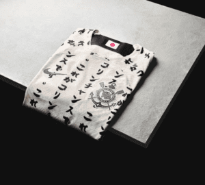 Em homenagem aos dez anos do Mundial no Japão Corinthians lança nova camiseta