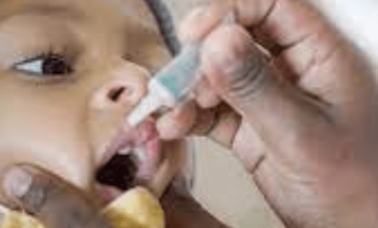 Campanha contra a poliomielite em três Unidades de Saúde neste sábado