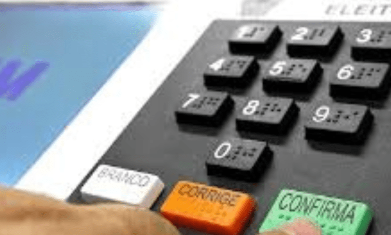 Justiça Eleitoral recebe 6 denúncias de propaganda irregular no segundo turno