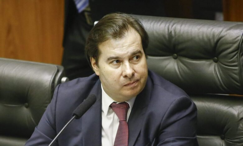 Rodrigo Maia e mais dois secretários pedem demissão do Governo de SP após Garcia apoiar Bolsonaro