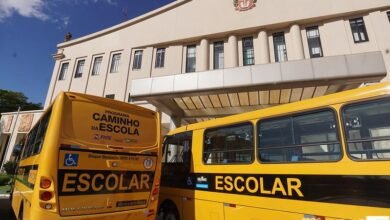 São Paulo terá mais de 260 escolas em tempo integral e entrega novos ônibus escolares
