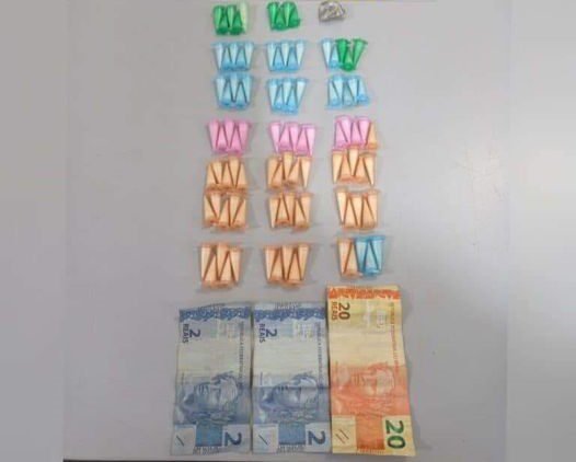 Polícia prende em flagrante homem por tráfico de drogas
