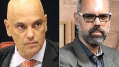 STF manda cancelar passaporte de blogueiro Allan dos Santos