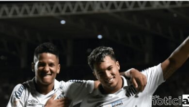 Santos vira e vence o Atlético-GO em jogo decidido nos acréscimos
