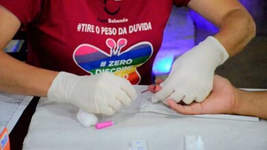Saúde encerra campanha 'Dezembro Vermelho' de prevenção ao HIV, Sífilis e Hepatites e reforça importância da testagem