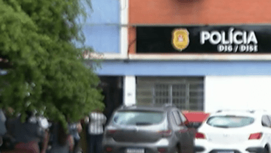 Homem tenta pular portão e fica ferido durante fuga da Polícia