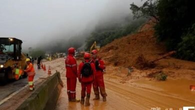 Buscas na BR-376 terminam com duas mortes confirmadas no deslizamento