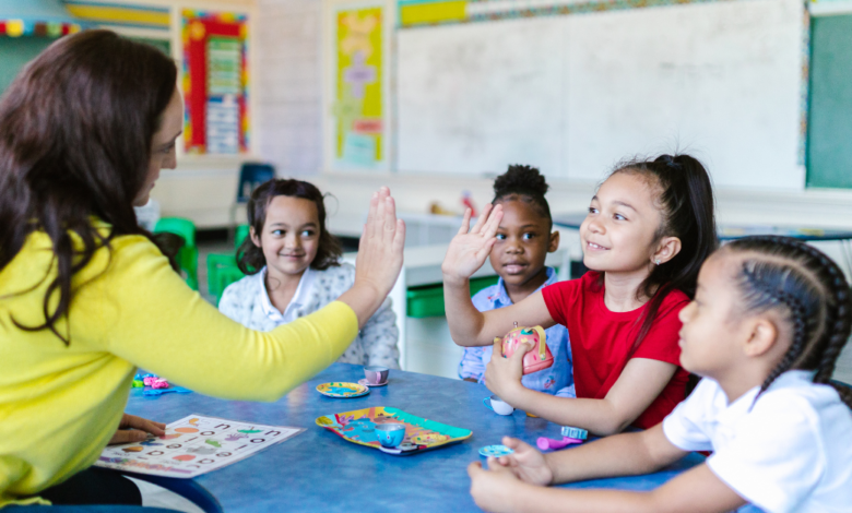 Prefeitura convoca professores ACT aprovados no processo seletivo e divulga cronograma de atribuição de aulas