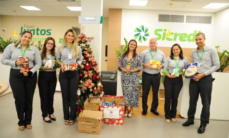 Fundo Social de Solidariedade recebe doação de alimentos do Sicredi