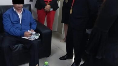 Presidente do Peru é preso após ser destituído do cargo