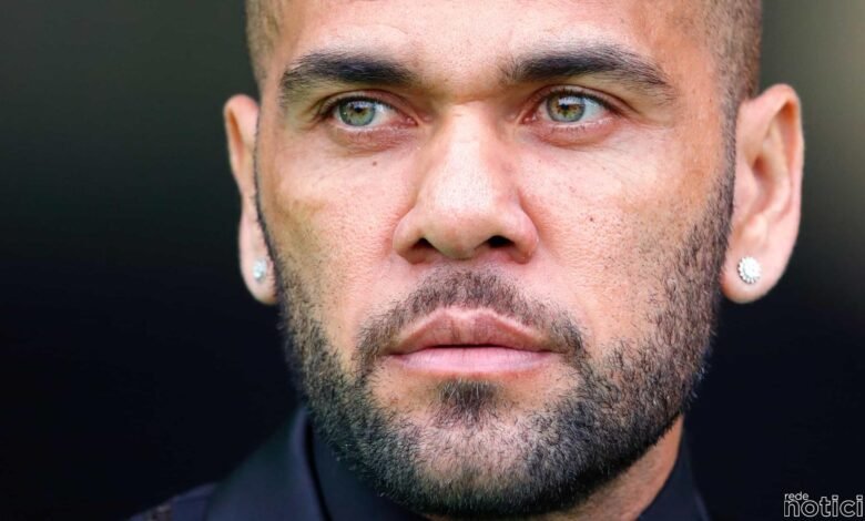 Daniel Alves tem nova acusação de abuso contra outra mulher, diz jornal