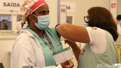 Cerca de 69 milhões de brasileiros estão com dose de reforço atrasada contra a Covid, diz Ministério da Saúde