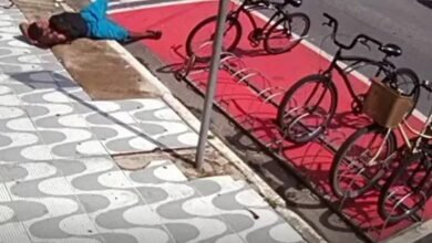 VÍDEO - Bandido simula soneca e furta bicicleta
