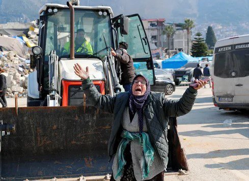 Terremoto: Turquia e Síria contabilizam mais de 11 mil mortos