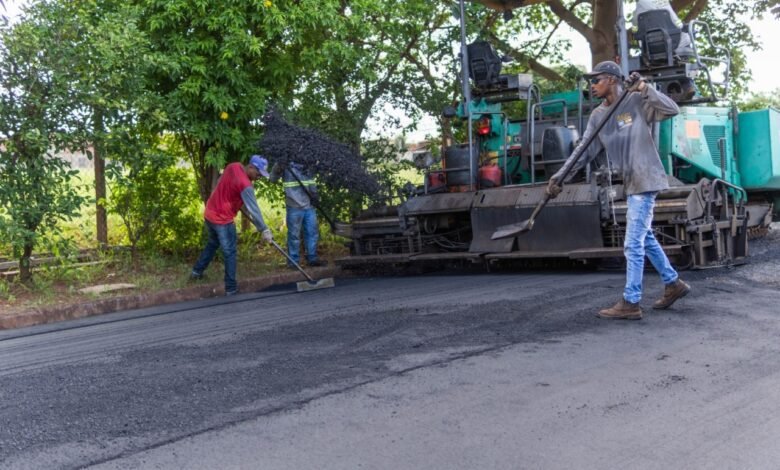 Chuvas interrompem cronograma de obras da prefeitura