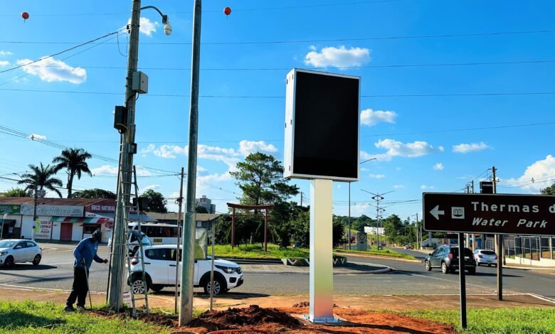Olímpia, no Estado de São Paulo, começou a receber nos últimos dias, instalações de relógios urbanos