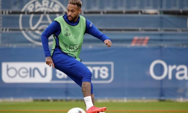 Neymar passará por cirurgia no tornozelo e desfalca PSG até fim da temporada