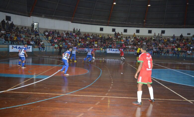 Guaíra goleia Barretos em 6 a 2 e se classifica em 1º na Taça Futsal