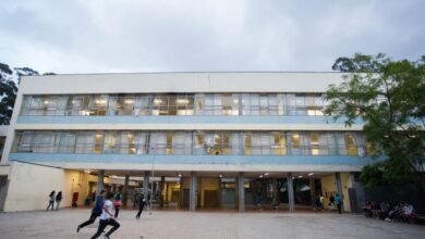 Governo de SP anuncia contratações de psicólogos e empresas de segurança para atuarem nas escolas