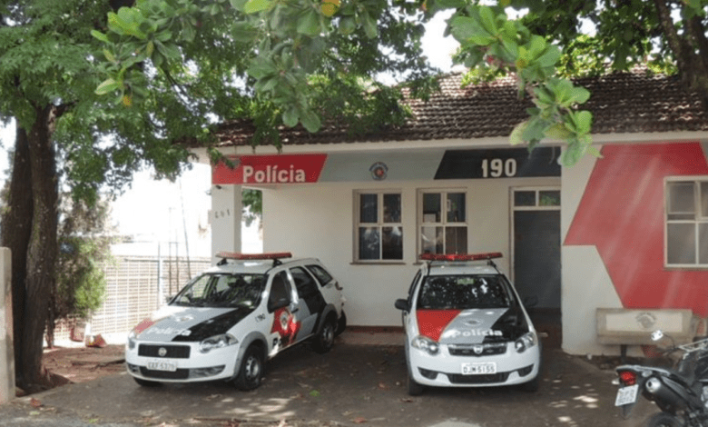 Segundo a Polícia Militar, equipes receberam uma denúncia anônima