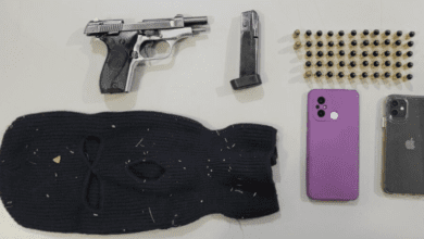 Dupla de assaltantes é detida em flagrante com moto roubada