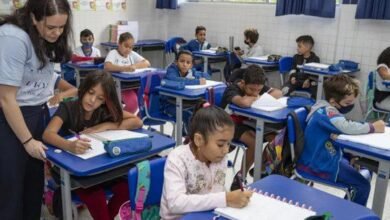 Mais de 300 classes devem ser fechadas pelo Estado, anuncia Governo de SP