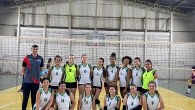 Após sete anos, equipe de vôlei sub-19 da Secretaria Municipal de Esportes se classifica para final estadual dos Jogos Abertos da Juventude. Crédito: Divulgação