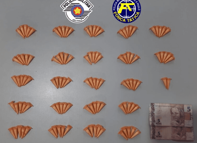 Jovem é preso por tráfico de drogas após tentativa de fuga