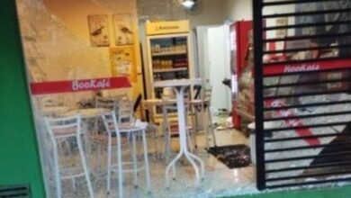 Adolescente é flagrado praticando furto em estabelecimento comercial