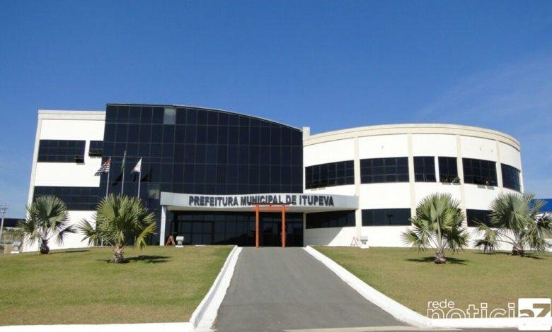 Prefeito é afastado por decisão judicial