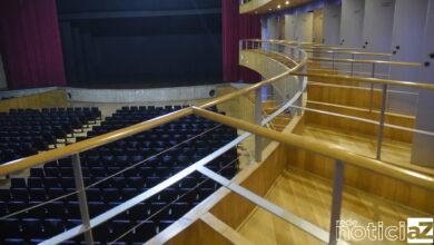 O teatro Polytheama tem agenda aberta