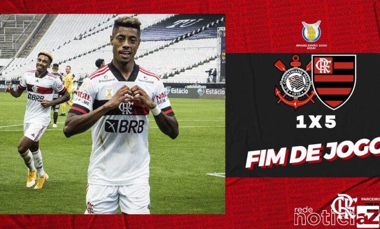 Flamengo massacra Corinthians no Itaquerão