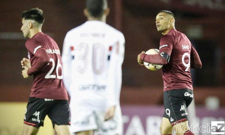 São Paulo começa bem, mas sofre virada na Sul-americana