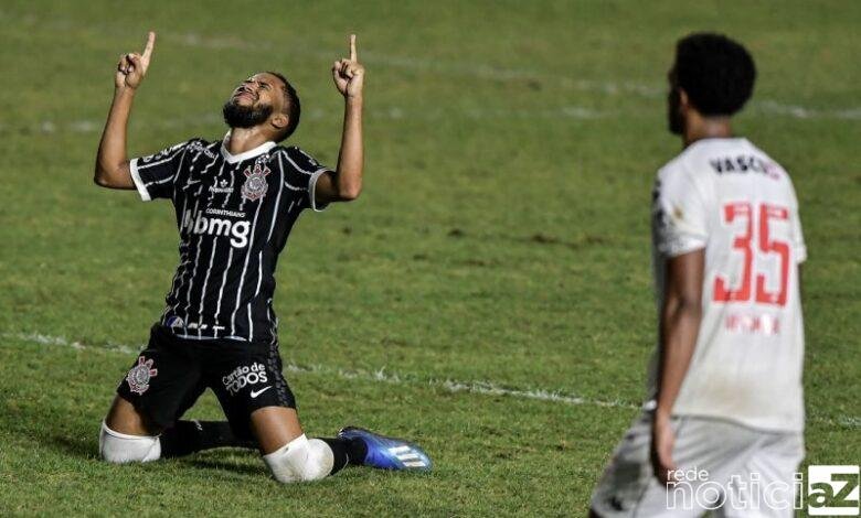 Corinthians vence e fica aliviado no Brasileirão