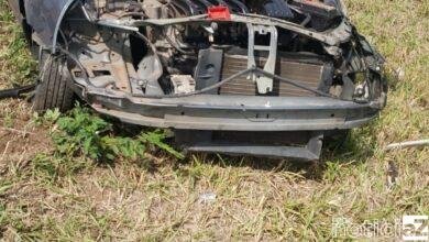 Carros colidem e geram mortes