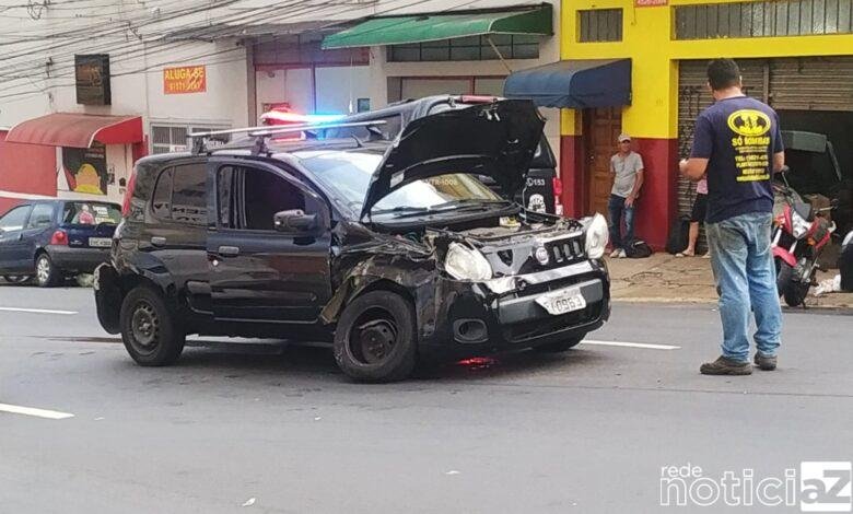 Motorista passa mal e bate em vários veículos
