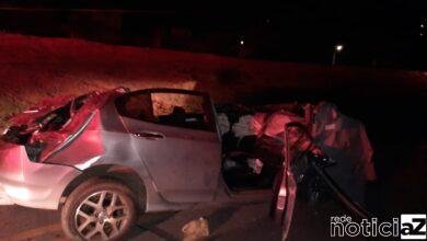 Motorista perde a direção bate em poste e morre