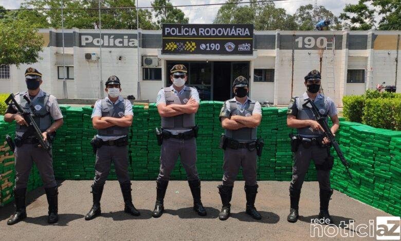 Polícia Rodoviária apreende duas toneladas de maconha