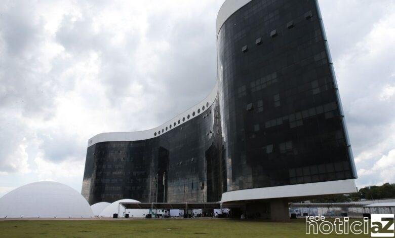 Candidatos tem R$ 60 milhões em irregularidades