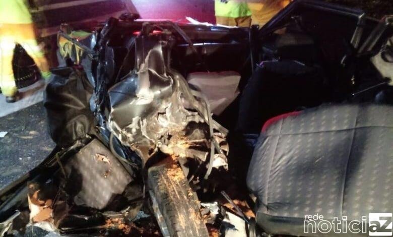 Caminhão e carro batem e mata motorista em Jundiaí