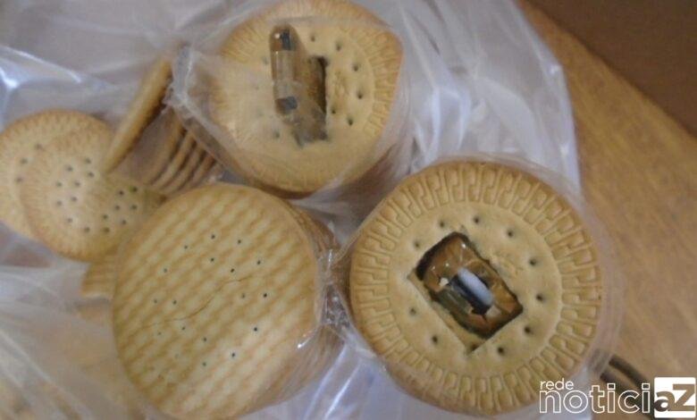 CDP - No meio das bolachas tinha um micro celular